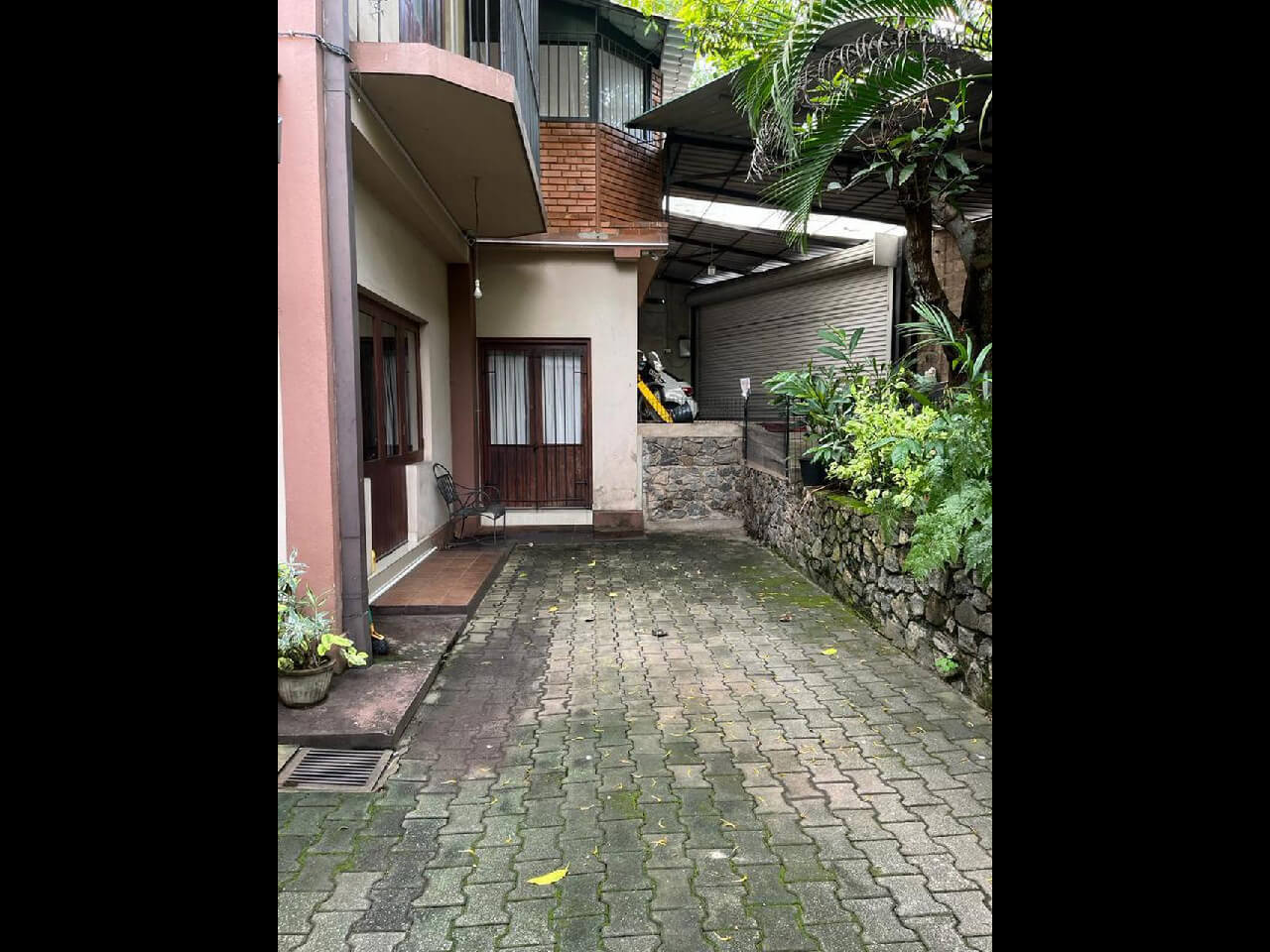 2 Story House for Sale in Nawala Road, Rajagiriya