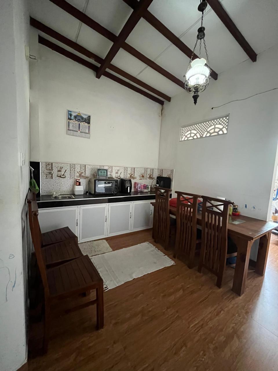 3 Story House for Sale in Robert Gunawardana Road, Colombo 06