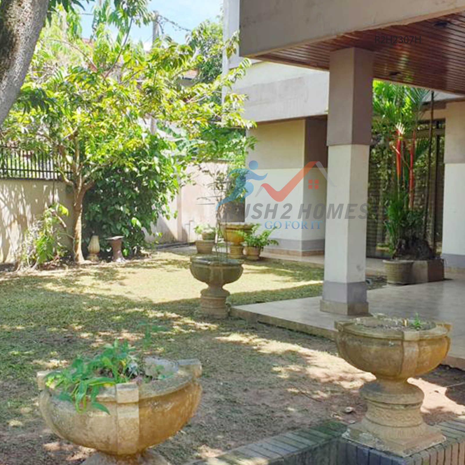 Spacious & Serene Living in Rawathawatta, Moratuwa